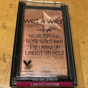 Wet n wild Limited edition highlighter